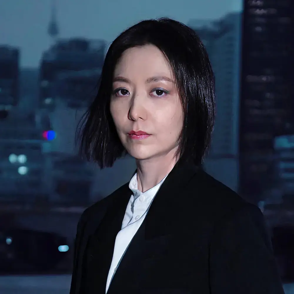 Ayoung Kim Artist